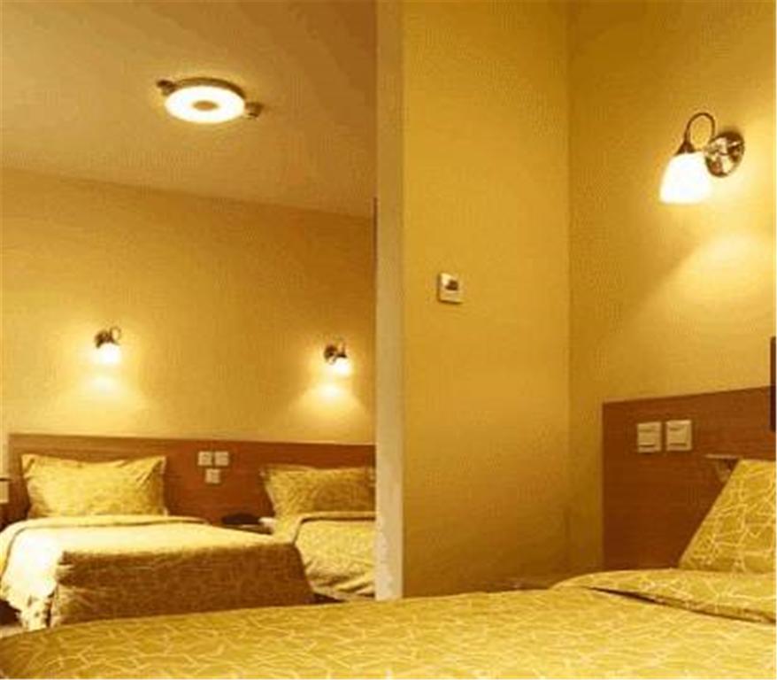 24k International - Nan Jing Road Branch 2*